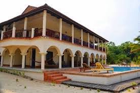 Some tropical pictures and fun to lighten the winter! 4 Remax Vip Belize: Belize house Pool side view