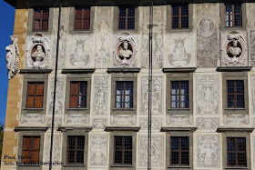 Pisa, Italy, architecture, sgraffiti, sculpture