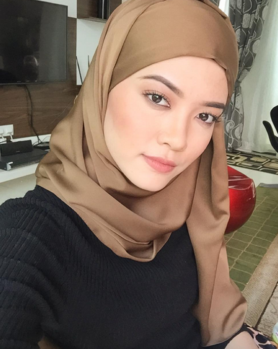Gambar Syatilla Melvin - Bakal Isteri Shaheizy Sam Gambar hot Syatilla Melvin