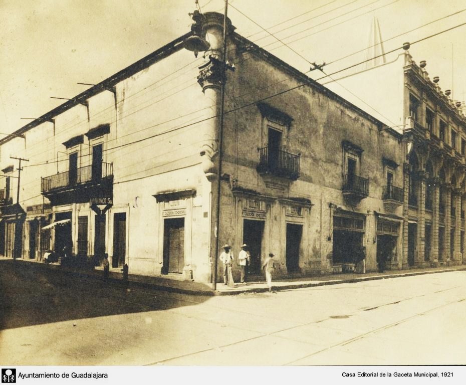 GUADALAJARA AYER Y HOY ANTIGUA ESQUINA DE MORELOS Y COLON