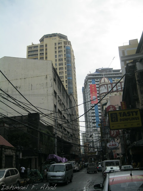 Ongpin Street