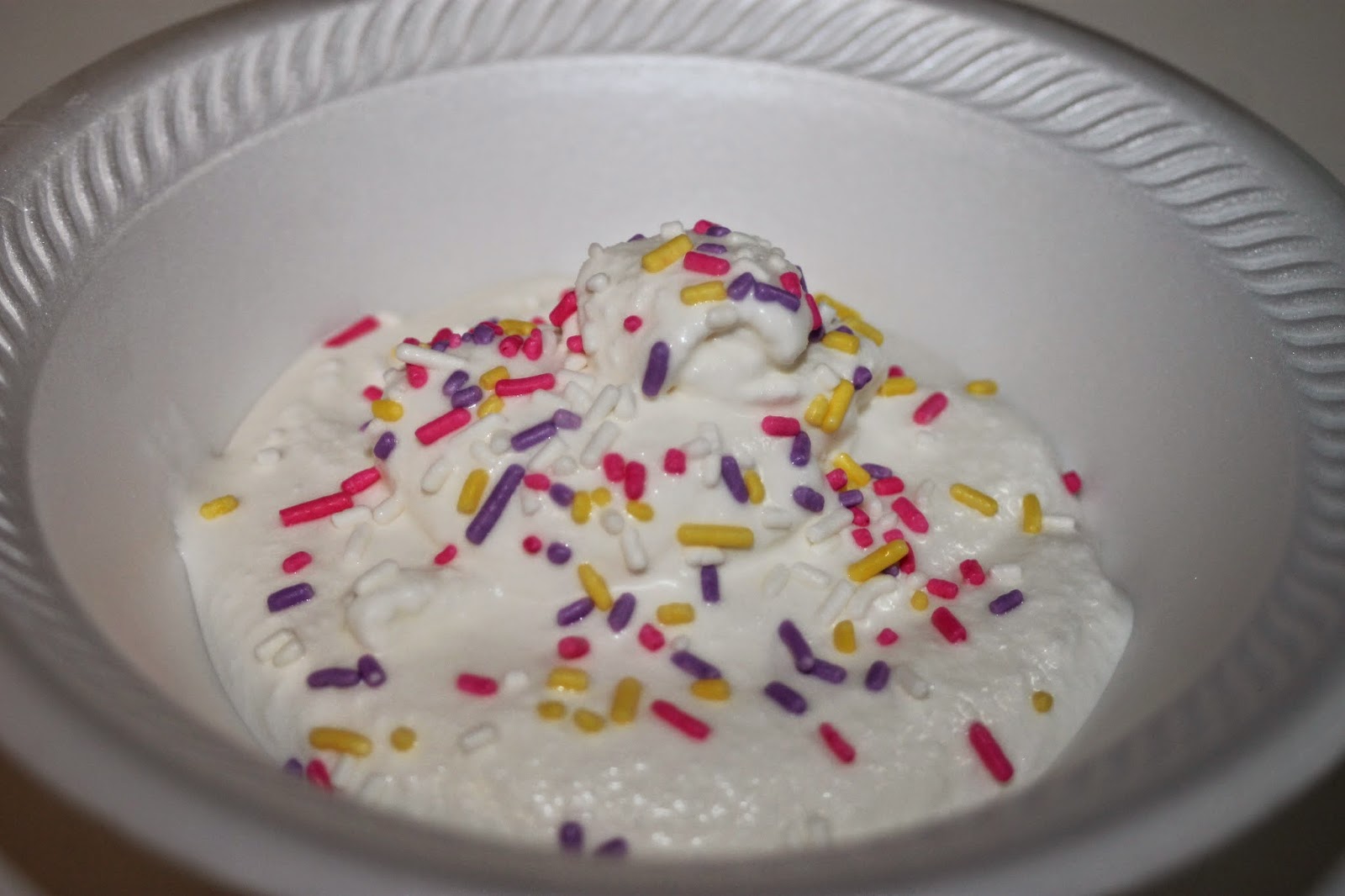 Homemade Vanilla Ice Cream with Machine Made Easy and Delicious