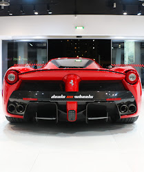 laferrari ferrari spectacular dubai