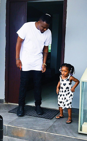 Dr Sid & Daughter Twinning In New Photos