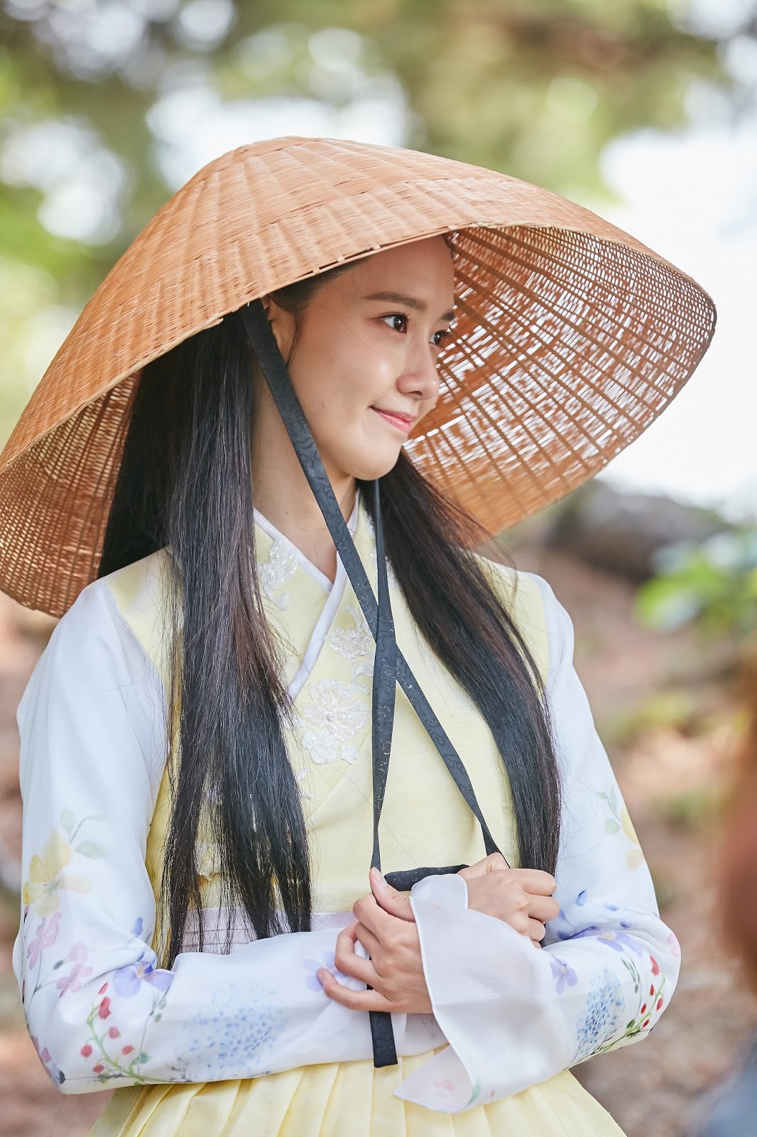 More of SNSD YoonA's charming stills from 'The King Loves' - Wonderful ...