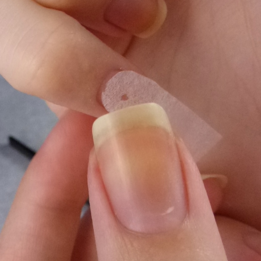 Pinpoint Polish! How to fix a ripped nail