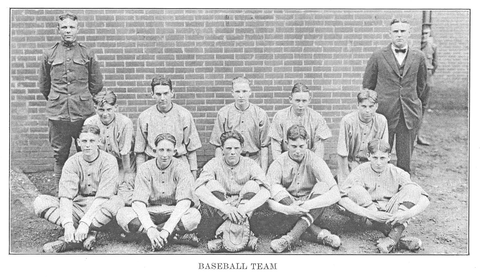 Old Knoxville Base Ball 1922 Knoxville High School Team