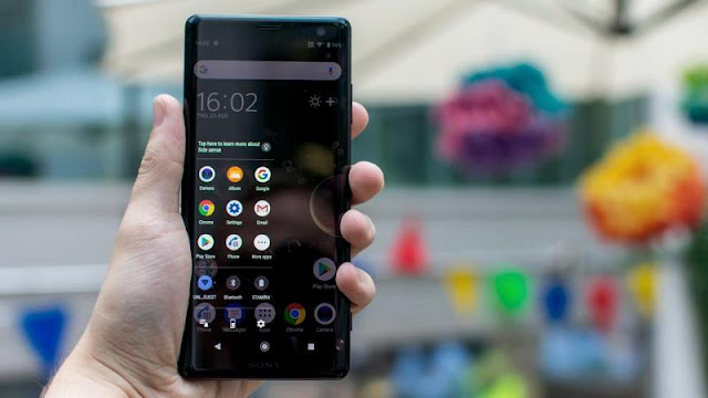 Download Wallpapers Sony Xperia XZ3 Quad HD, Gratis!