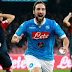 Gonzalo Higuain keeps Napoli in the Serie A title frame