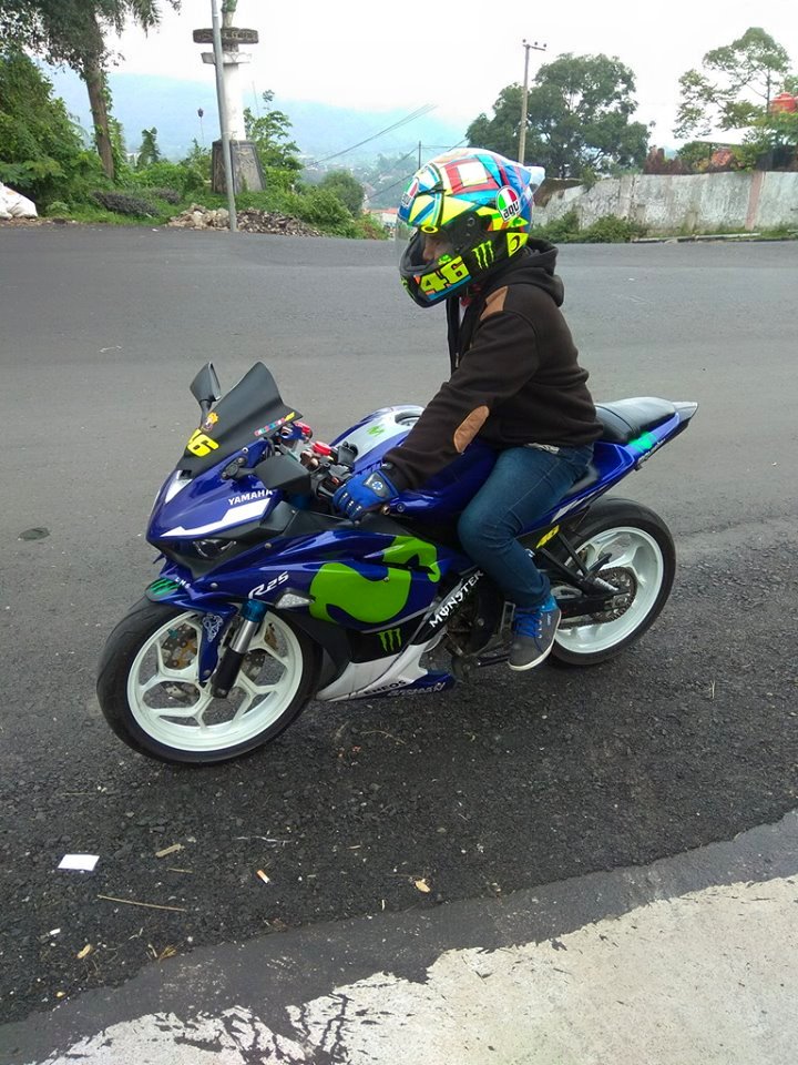 Perjalananku: Ubah Vixion jadi Ninja FI & R25 finishing bagus gak harus