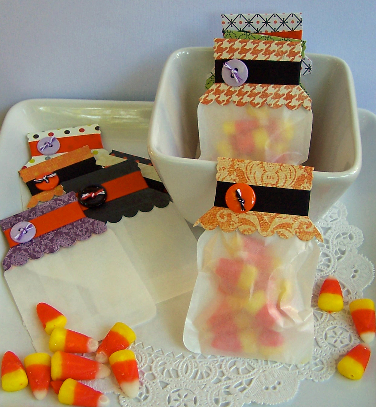 The Curtsey Boutique: Mason Jar Treat Bags - Halloween Themed