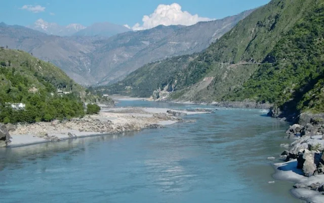 Gambar Sungai Indus atau Shindu di India
