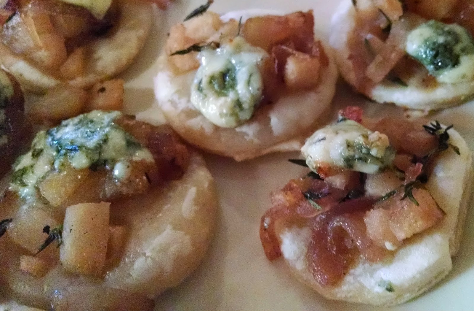 FoodieFunk Bleu Cheese & Pear Puff Pastry Bites