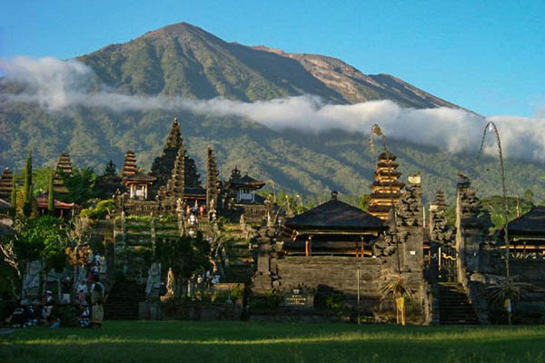 Biggest Temple in Bali - Besakih Temple Tour and Kintamani Bali Volcano - Places to Visit in Bali