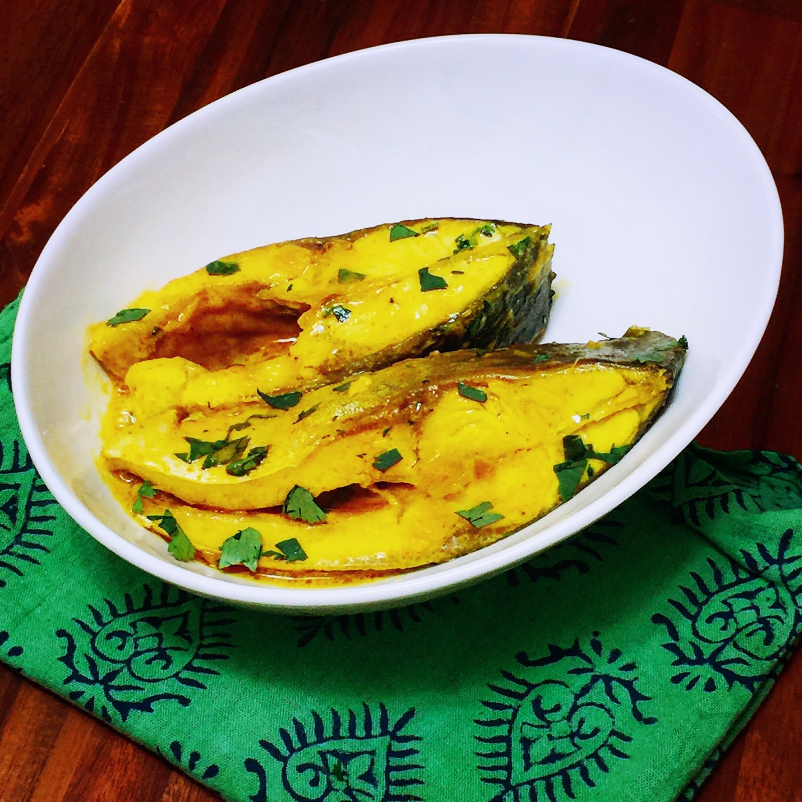 Cooking for Kishore Coconut Fish Curry w/ Yellow Pomfret