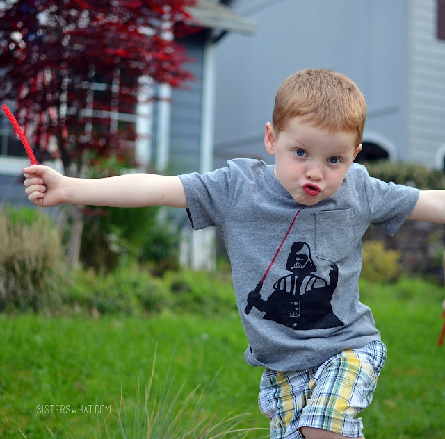 how to make an easy and cheap darth vader shirt