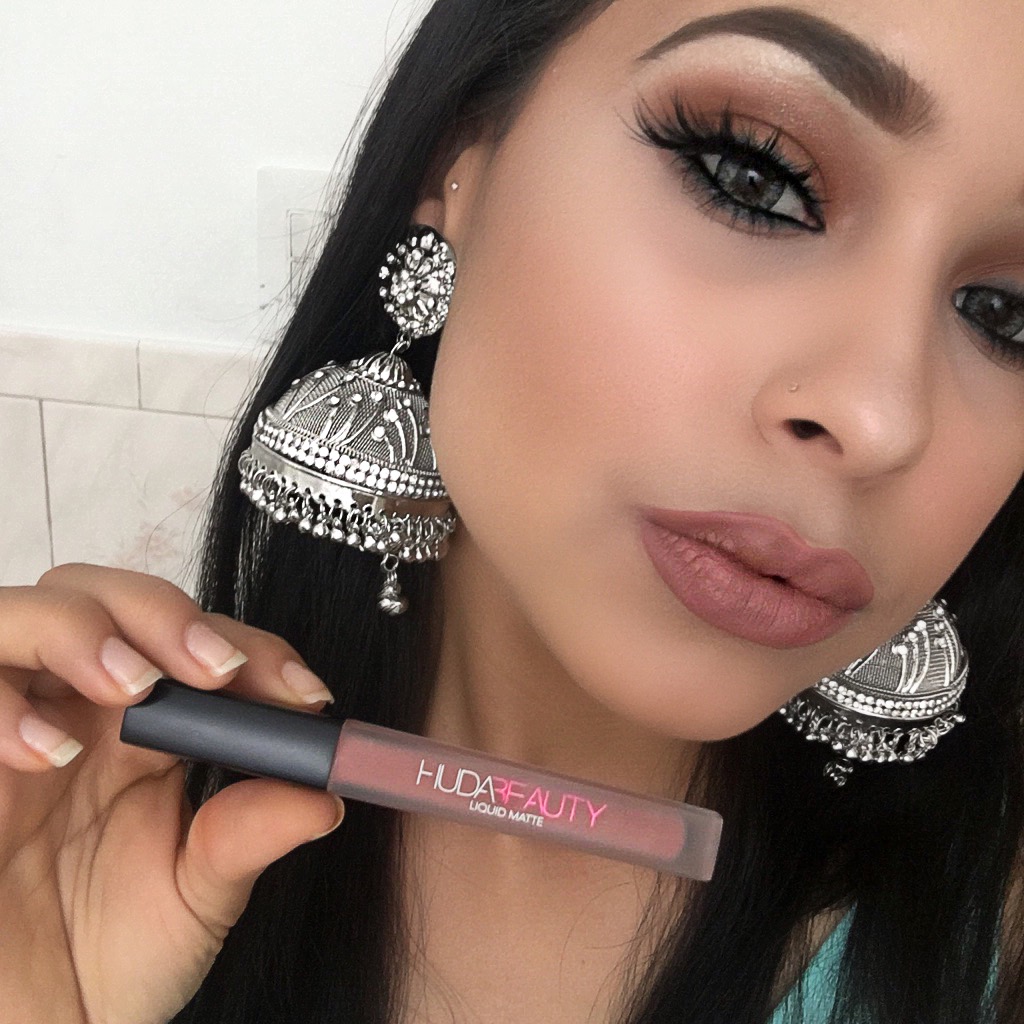 Huiswerk Pef Inspireren NY Trendy Moms: Huda Beauty Launches New Liquid Matte Lipsticks!
