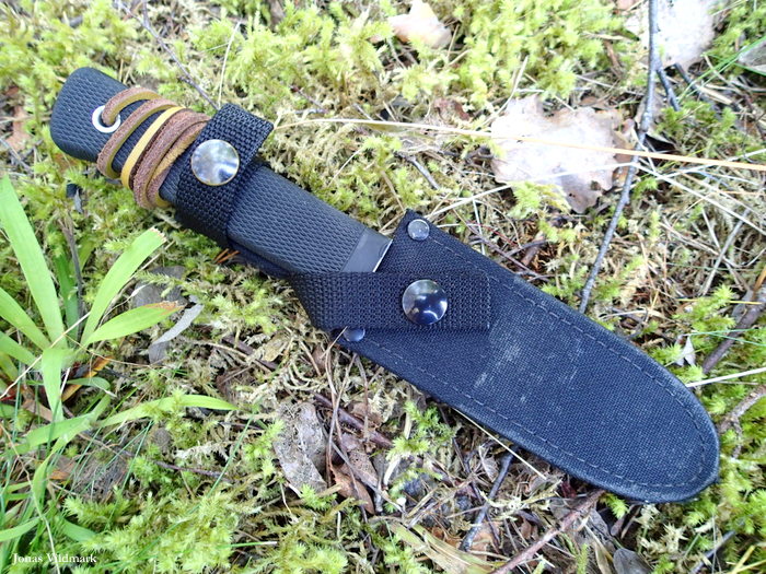 Jonas_Vildmark_Cold_Steel_Master_Hunter_P8070063.JPG