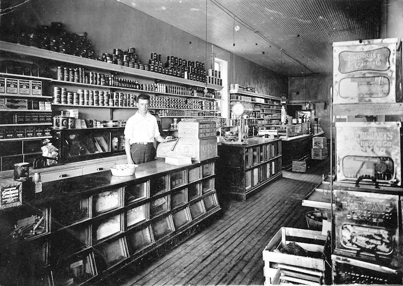 Vintage photos inside the Shops and Stores in Early 20th century