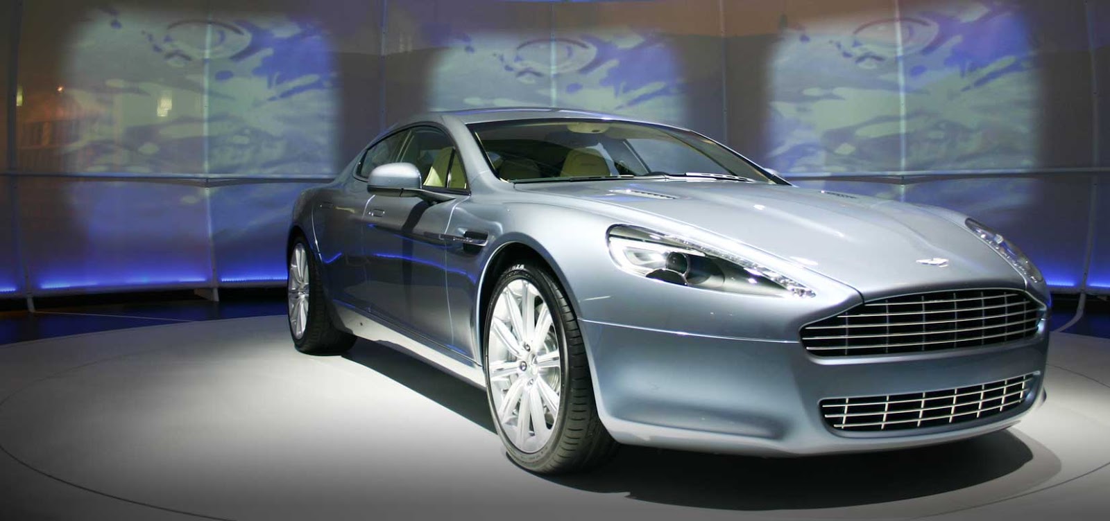 Aston Martin Lagonda 2009