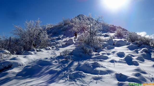 Ruta invernal por los cordales occidentales de la Sierra del Aramo; Peña del Alba, Champaza, Pelitrón y Vallonga.