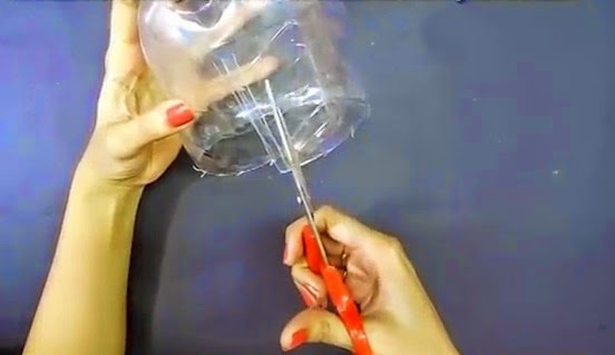 Cara Membuat Kerajinan  Tangan  Vas  Bunga  Unik Dari  Botol 
