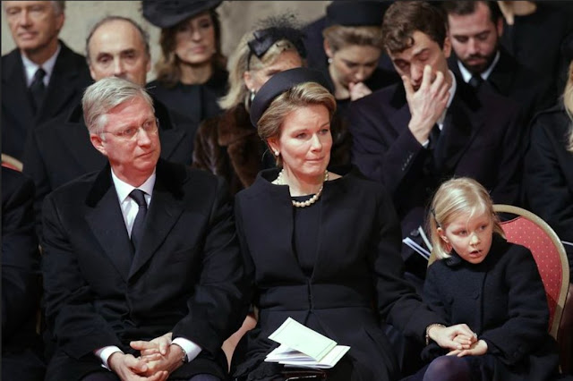  Queen Mathilde of Belgium, Princess Eleonore, Prince Gabriel, Crown Princess Elisabeth and Prince Emmanuel