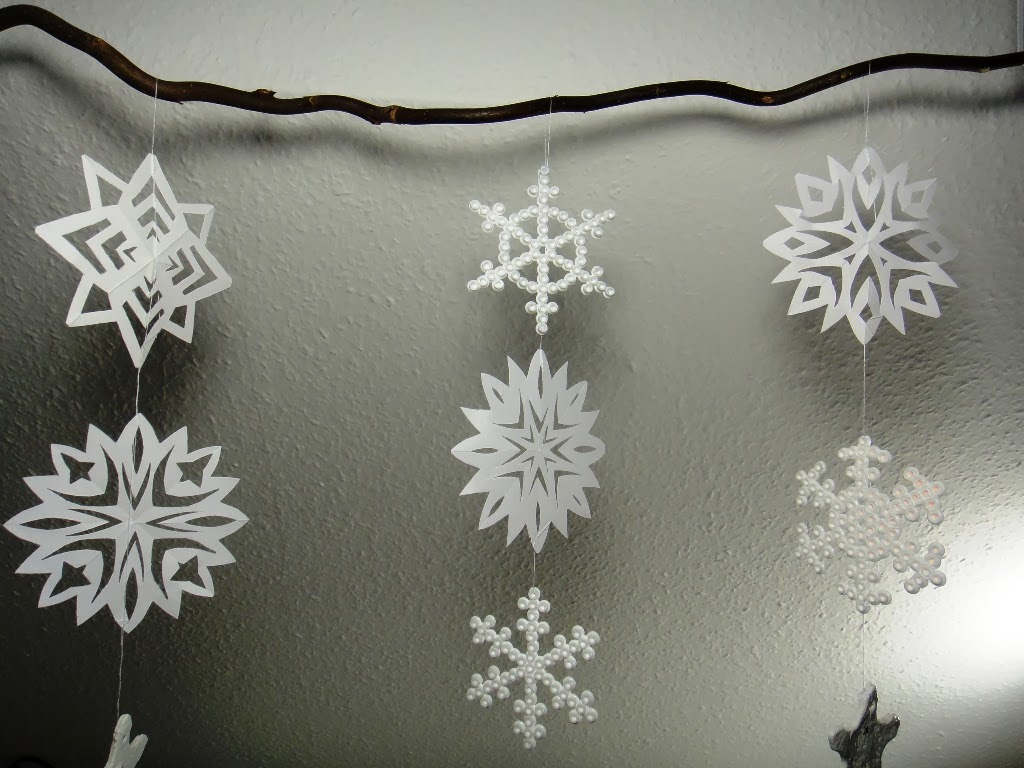 Ines Felix Kreatives zum Nachmachen SchneeflockenFensterDekoration