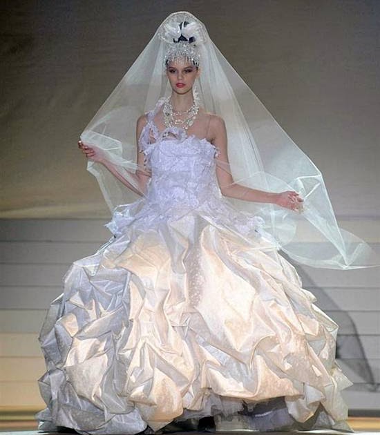 What's Up?: 20 World's Most Bizarre Bridal Gowns