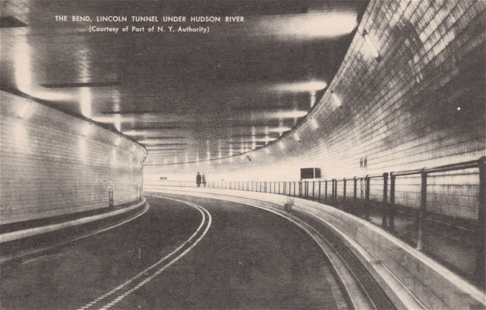 Newark N.J. 1970s NJ & NY Port Authority Bus Terminal on 8th Ave.