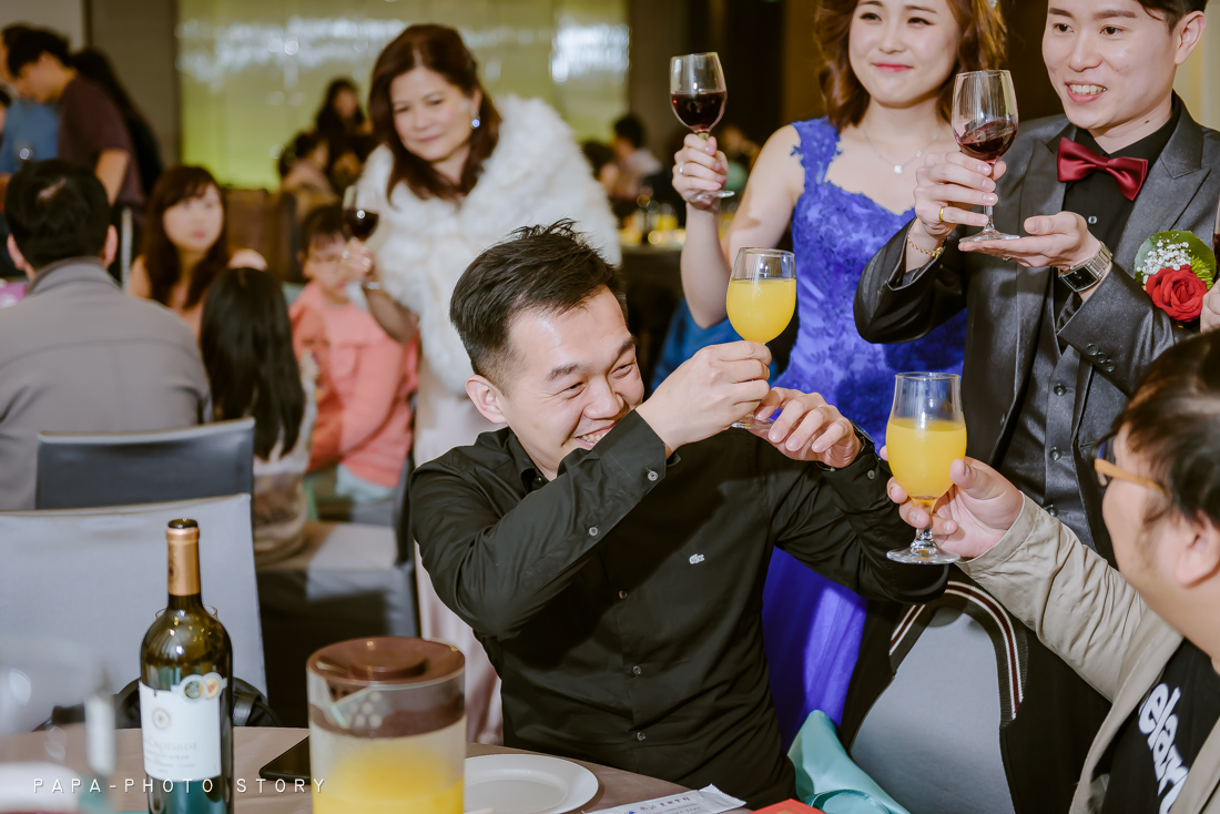 “婚攝,自助婚紗,桃園婚攝,台北婚攝,婚攝推薦,婚紗工作室,就是愛趴趴照,婚攝趴趴照,內湖水源會館”