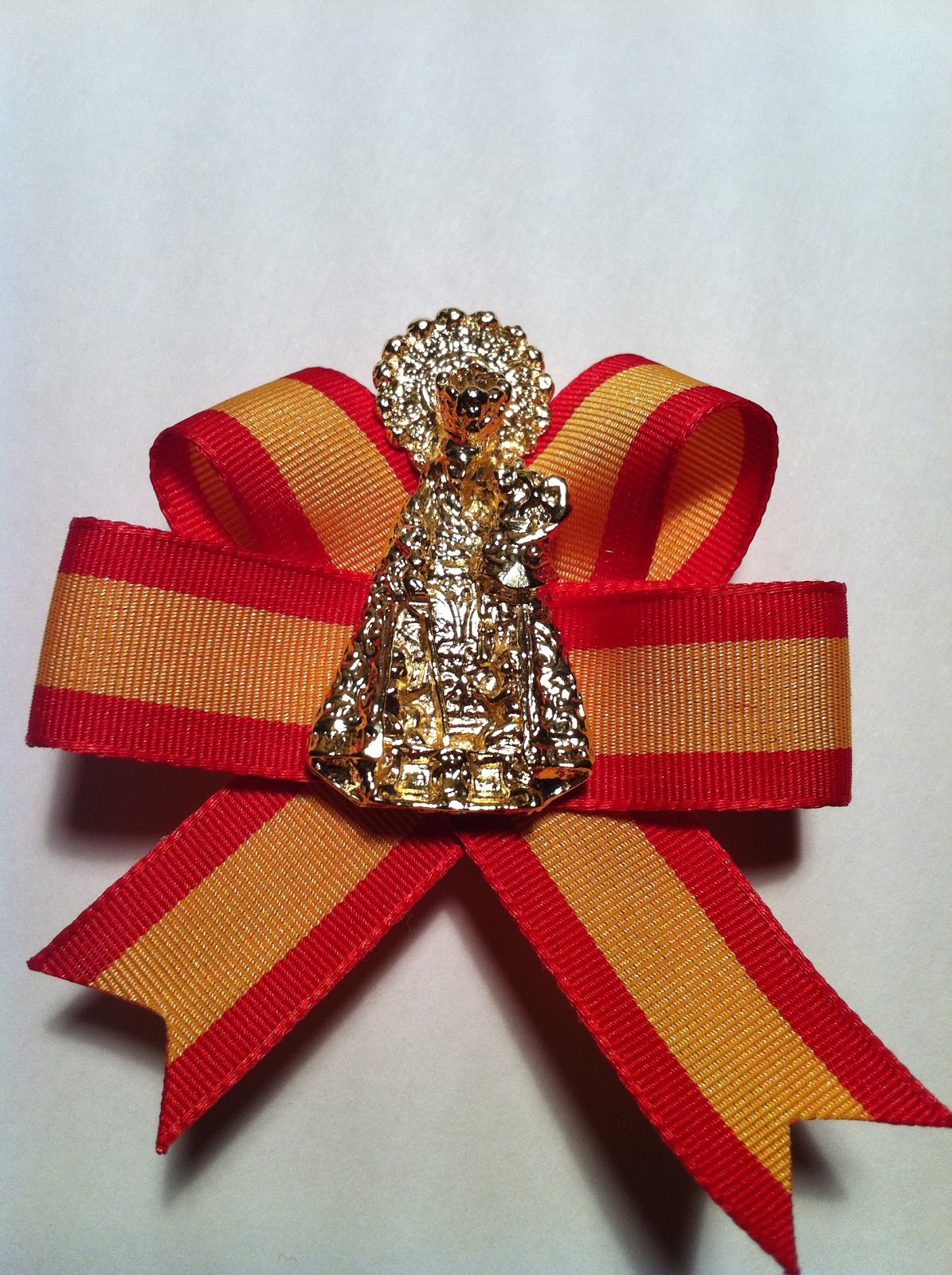 Broches de Princesa: Colección de Carambas falleras.