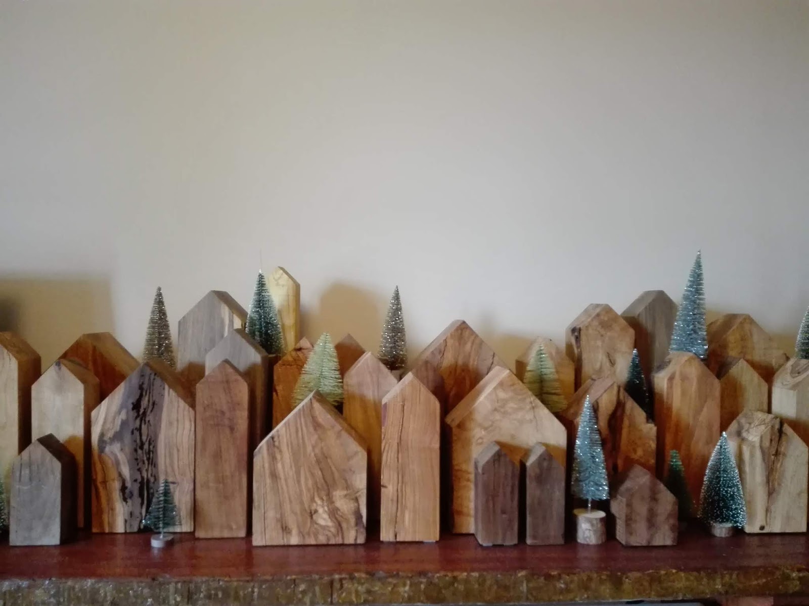 Total Crafting Wooden Block Houses