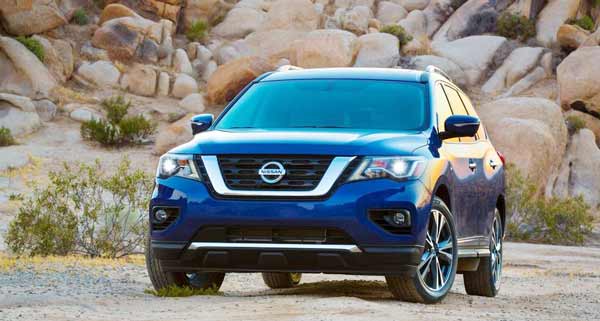 Update: 2017 Nissan Pathfinder as V-Motion styling, the foq light and more