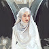 Merepek dan Tak Masuk Akal - Emma Maembong