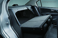 Suzuki SX4 Sedan 2012