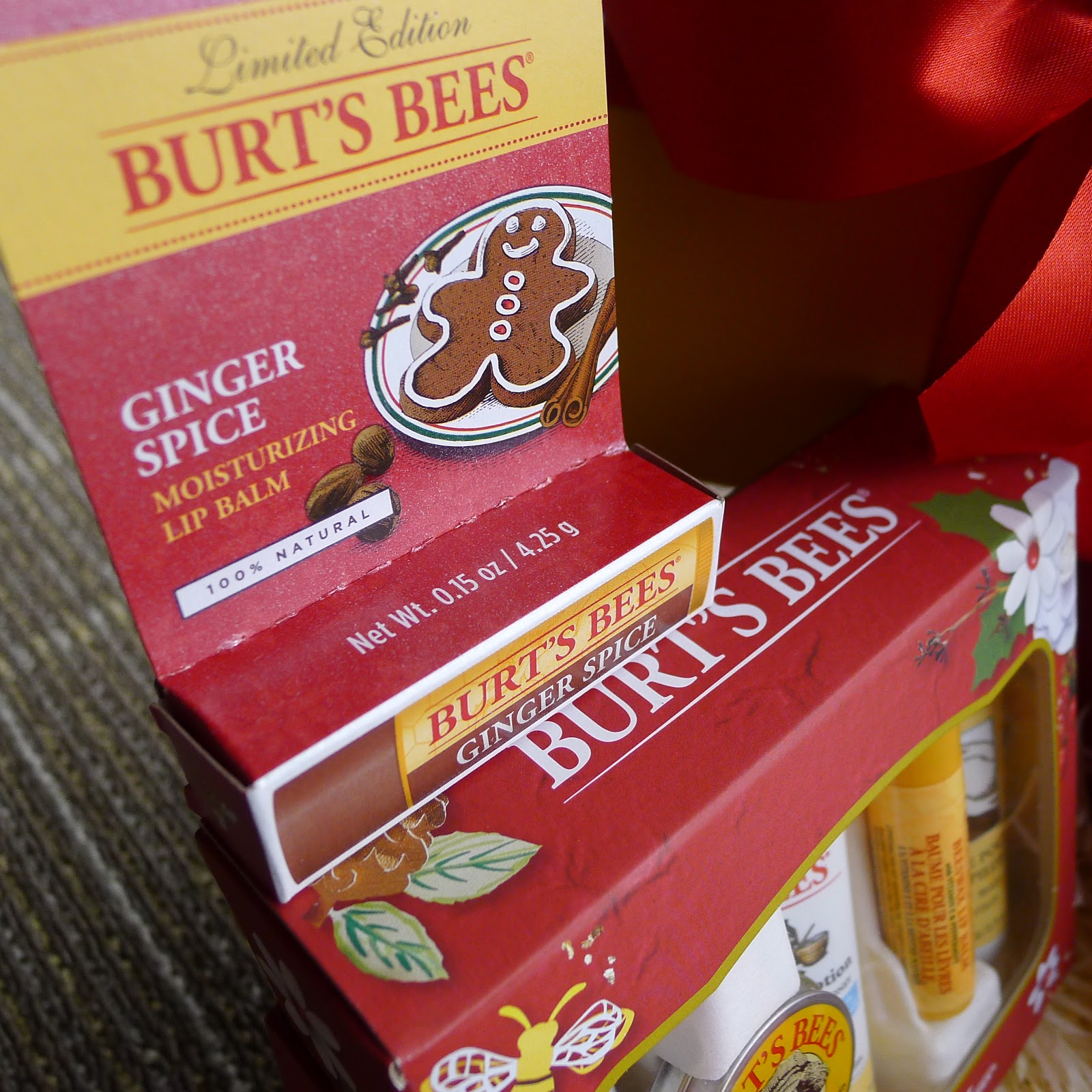 Gifts She'll Love Burt's Bees Christmas Gift Sets Tina Villa