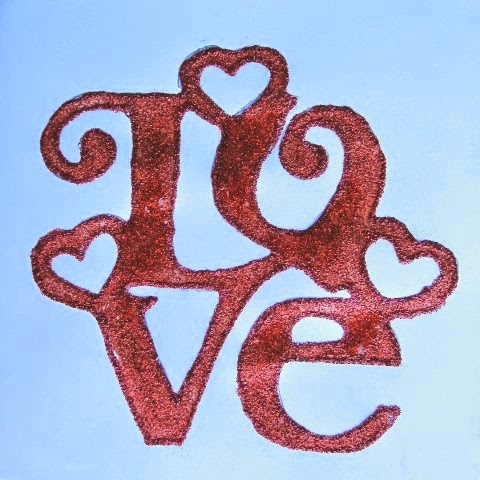 palabra LOVE para tarjeta San Valentín scrapbooking