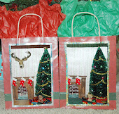 Mini Christmas Gift Bag Scene
