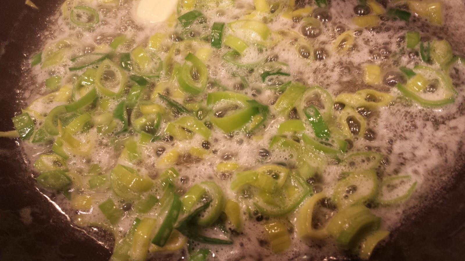 DeBie Hive Buzz: Spaghetti Squash with Spinach, Mushrooms, and Leeks in