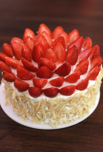 Strawberries and cream cake at Foodhall Strawberries and cream cake at Foodhall