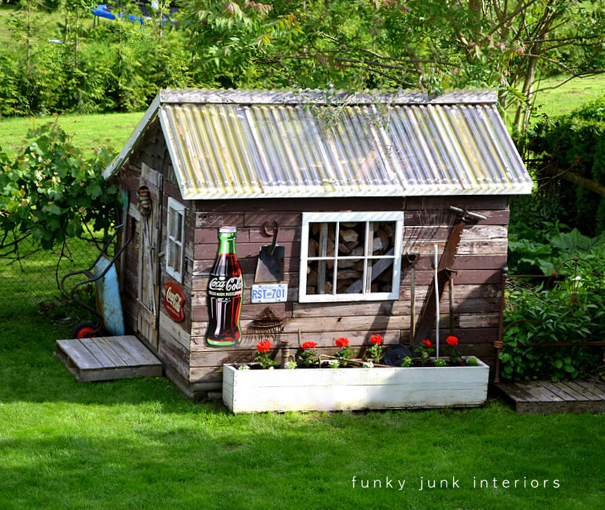 The backyard garden gets junkifiedFunky Junk Interiors