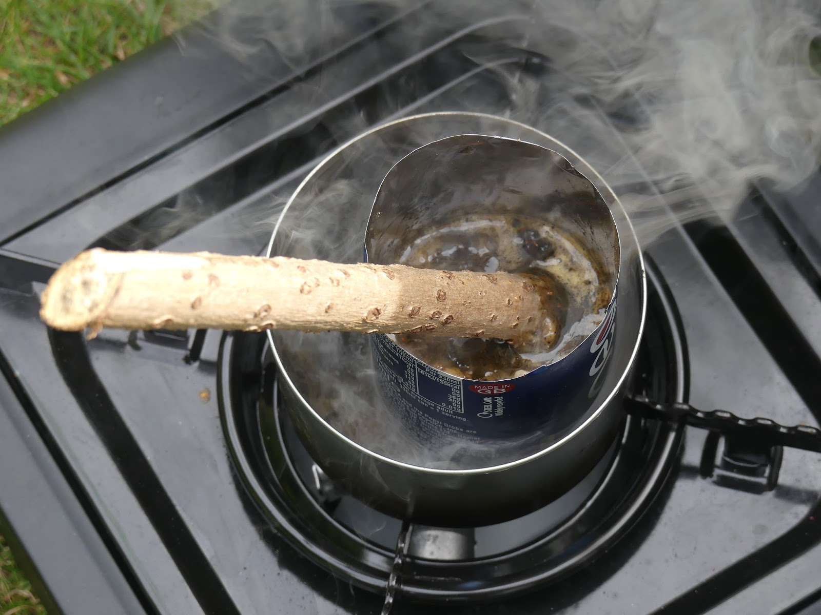 The Outdoor Traditionalist How to Make Pine Pitch Glue