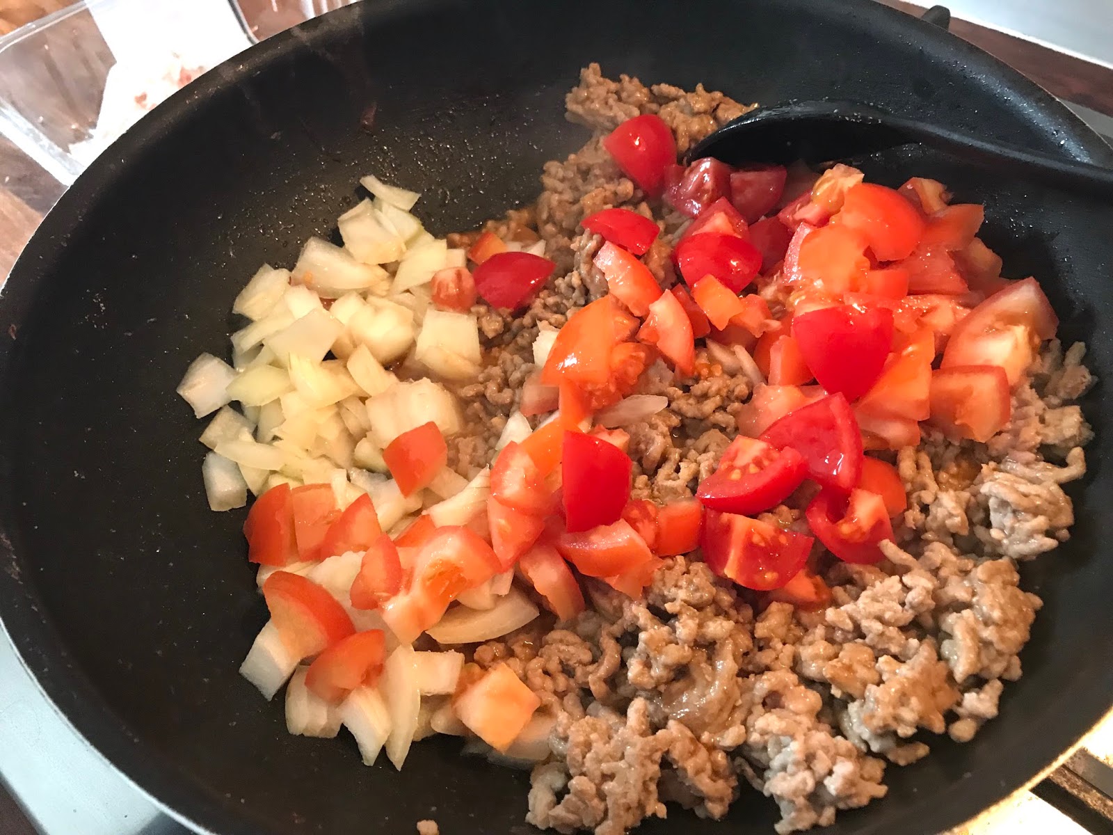 Chinese Tomato Pork Mince with Veg / LUCY LOVES TO EAT