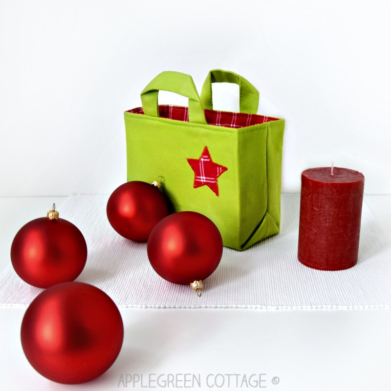 Gift Bag Pattern Perfect for Christmas Sewing! AppleGreen Cottage