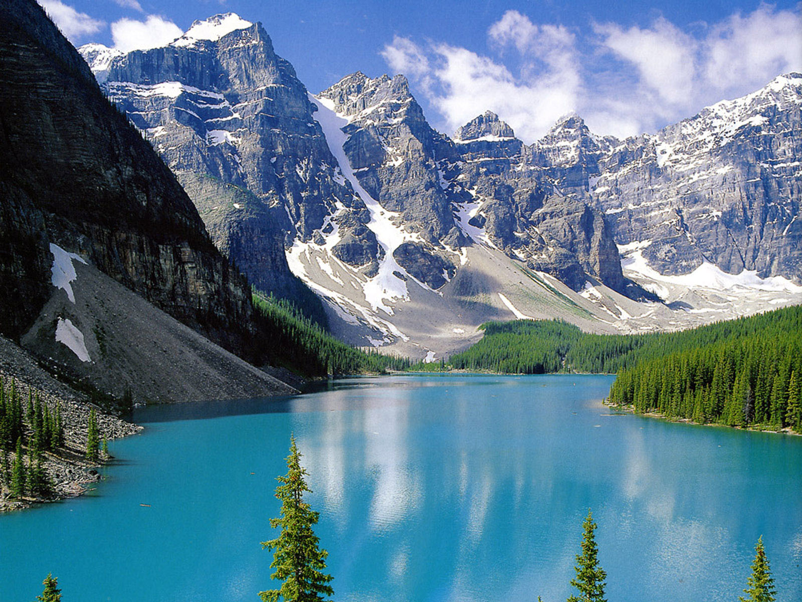 Desktop Wallpapers Moraine Lake Valley Of Ten Peaks