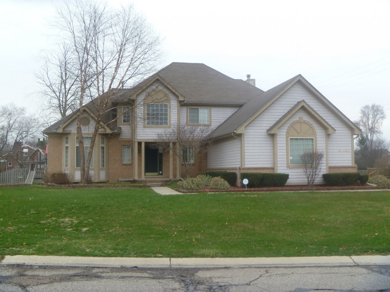 Homes for Sale in Farmington Hills MI Blog Subdivision Pine Creek