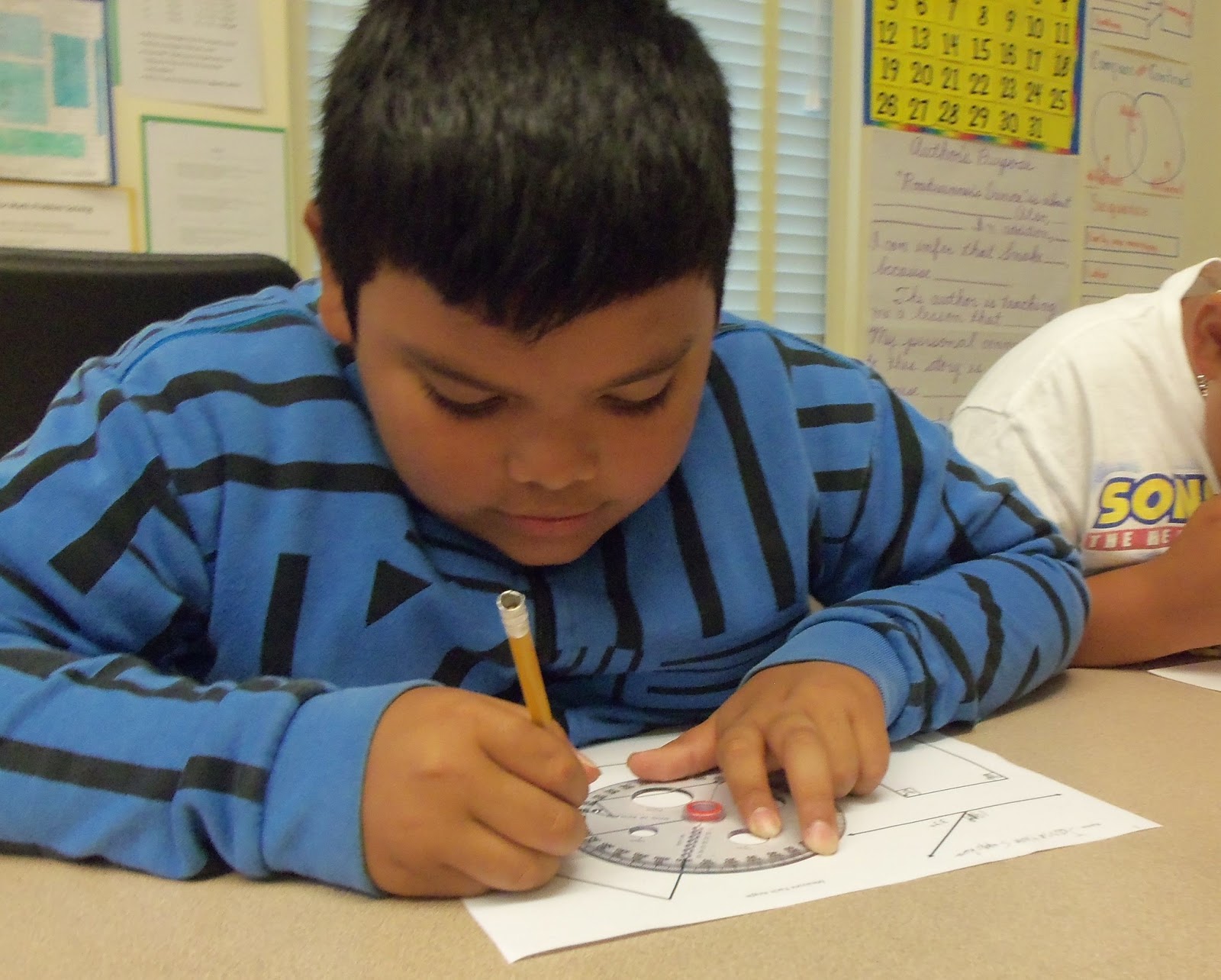 Mom and Me Math Activities: 4.MD.C.6 Measure Angles Using a Protractor