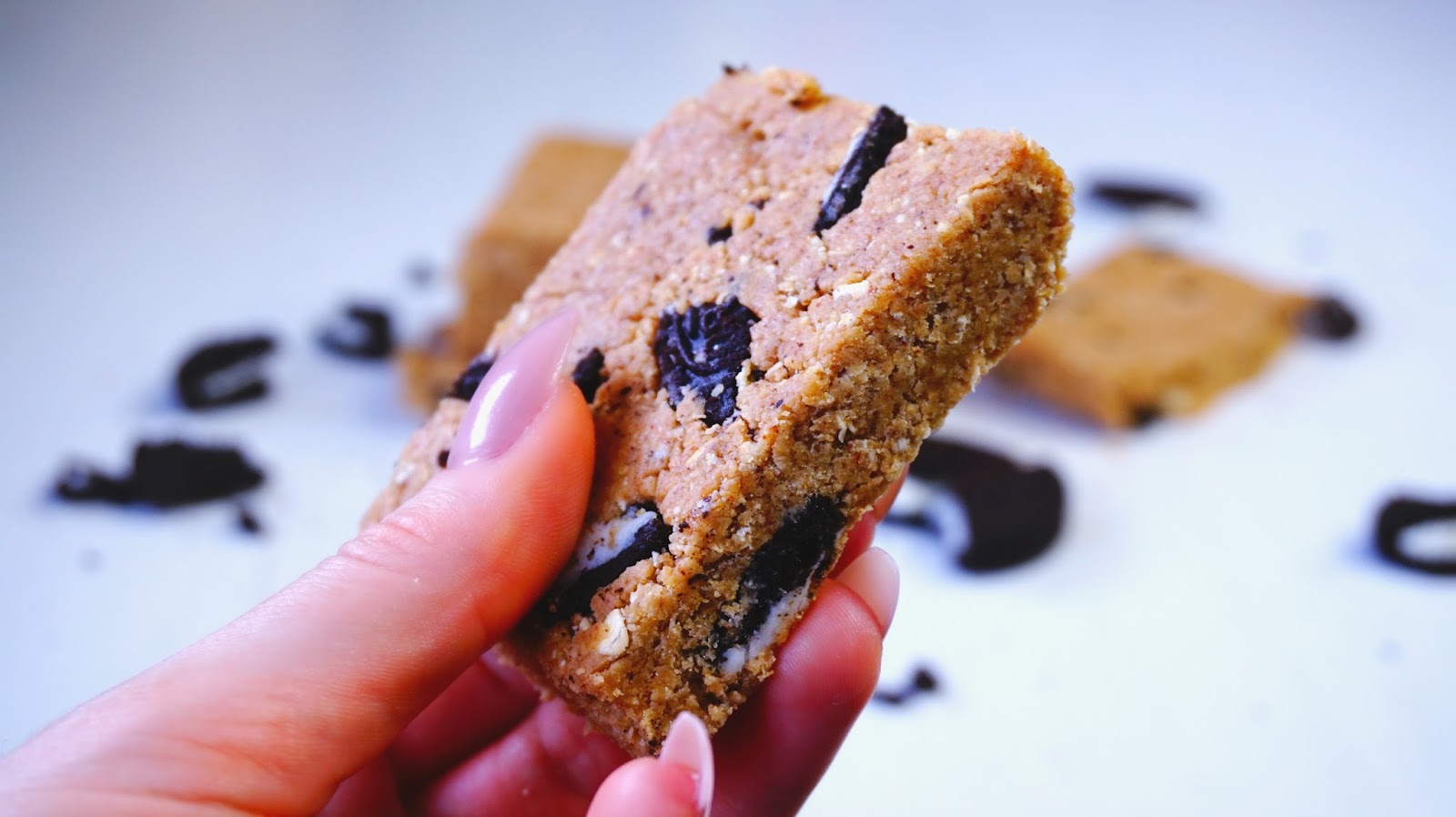 NO BAKE VEGAN OREO PROTEIN BARS Pure Power Panda