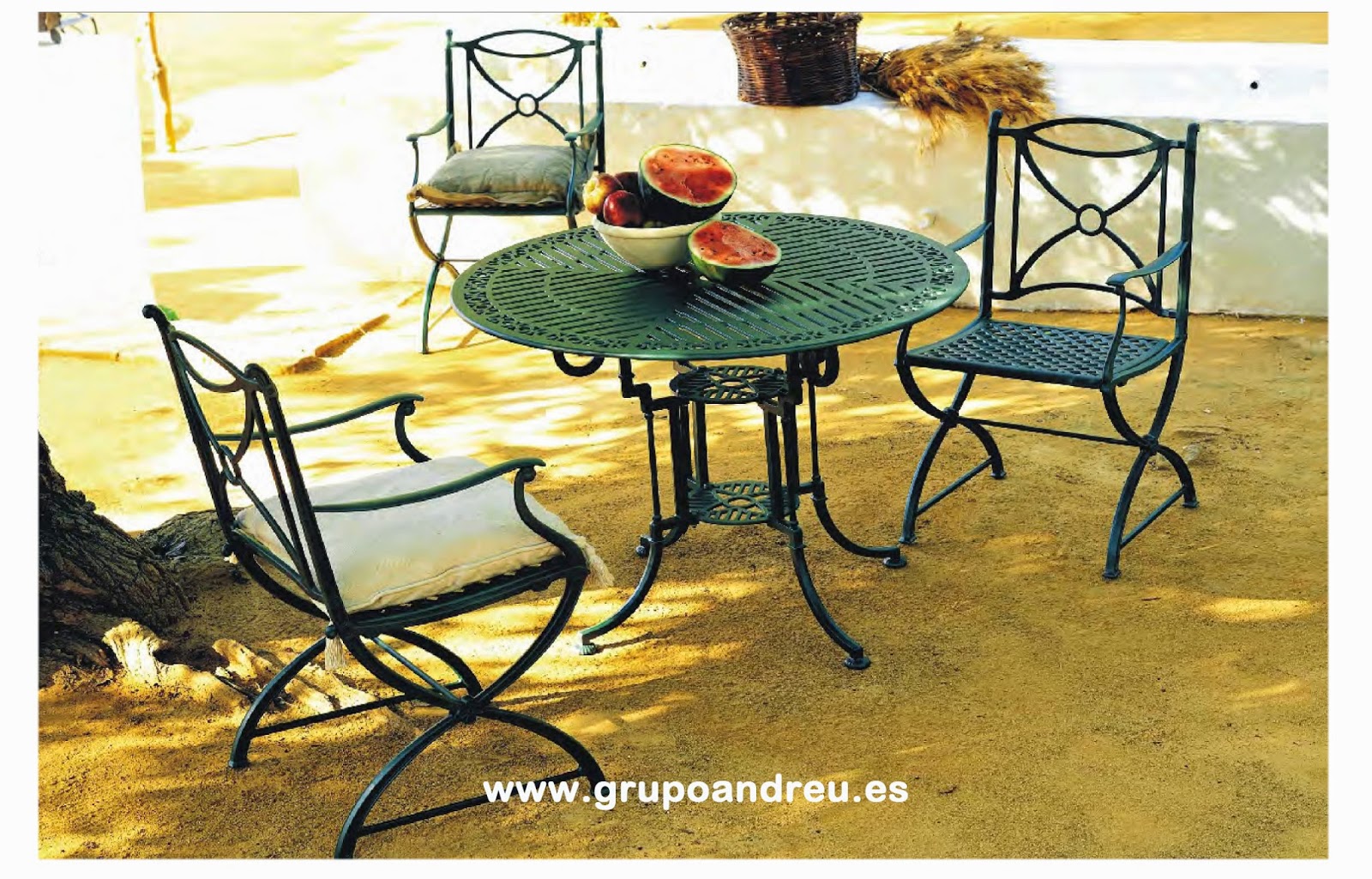 Alcaglas: Mobiliario para jardines, porches y terrazas.